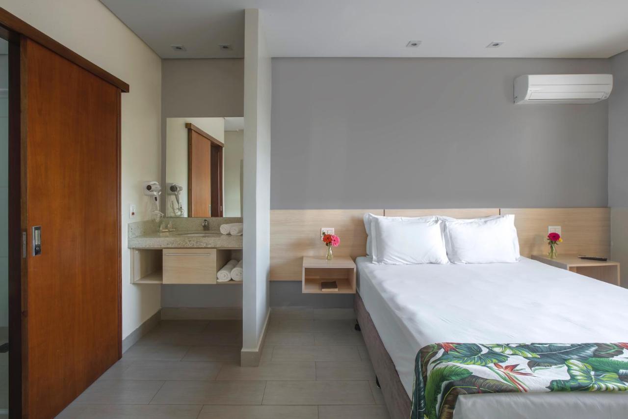 Valinhos Plaza Hotel ภายนอก รูปภาพ