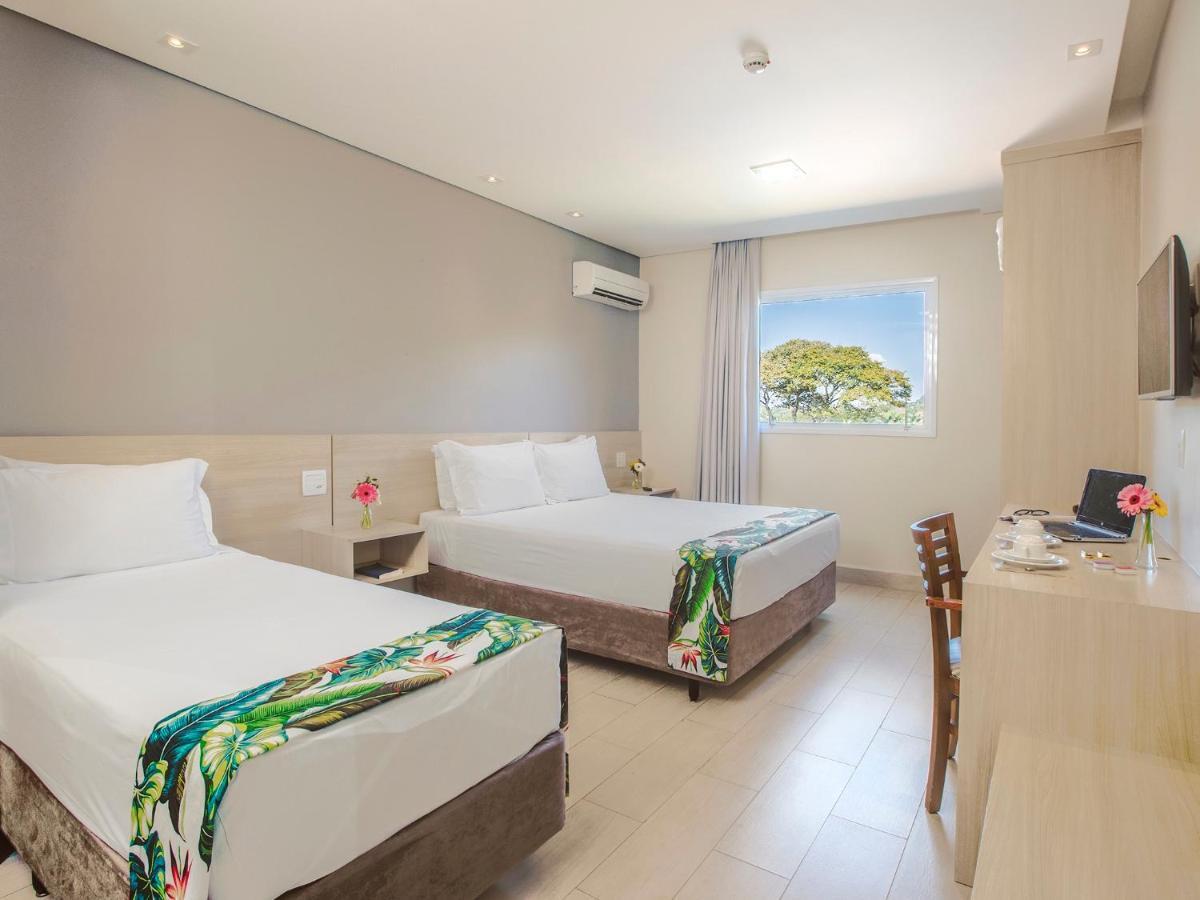 Valinhos Plaza Hotel ภายนอก รูปภาพ